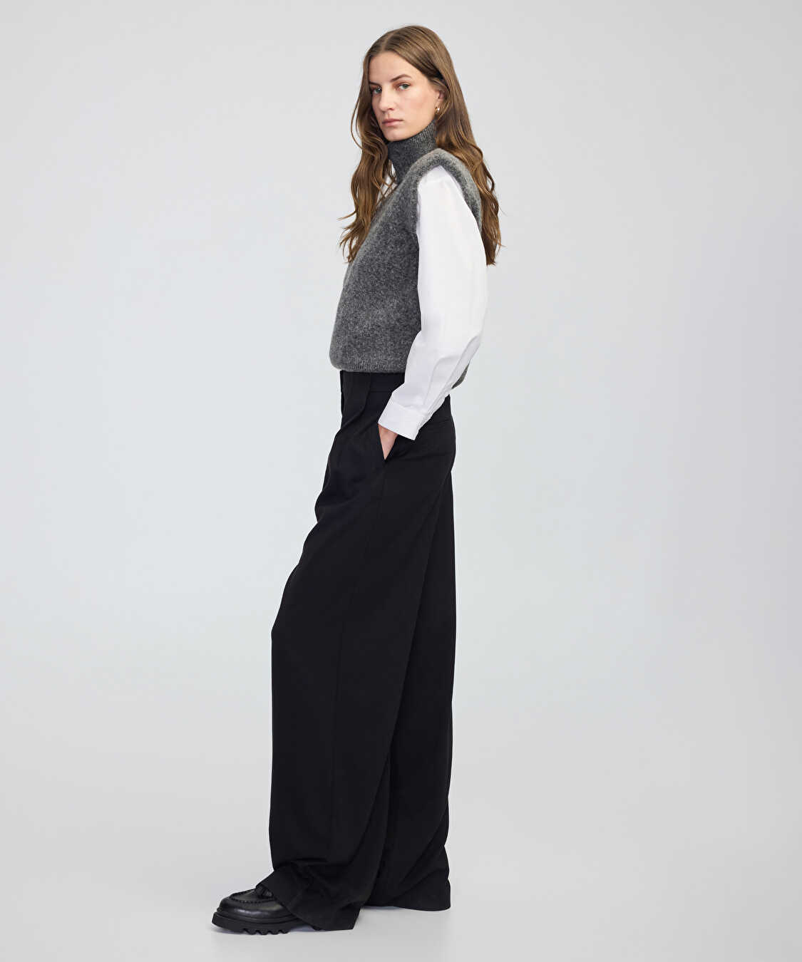 Kontrast kemerli wide leg fit pantolon - IW6250003203001 - Siyah Pantolon