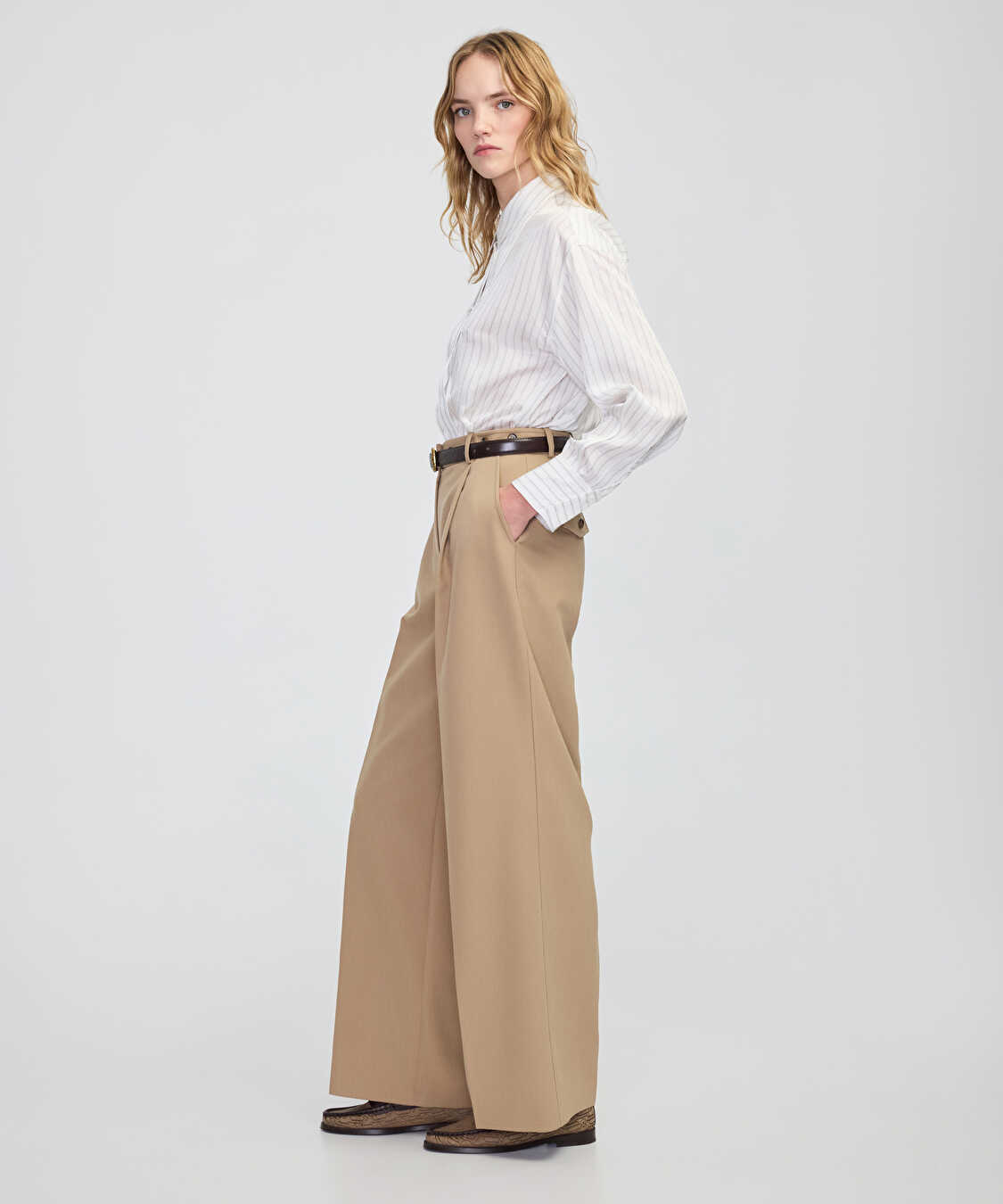 Düğme aksesuarlı wide leg fit pantolon - IW6250003205027 - Kamel Pantolon