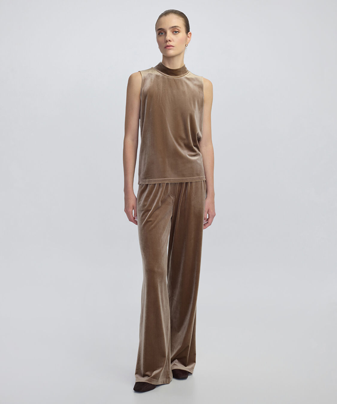 Yüksek yaka kadife bluz - IW6250006033014 - Vizon Bluz