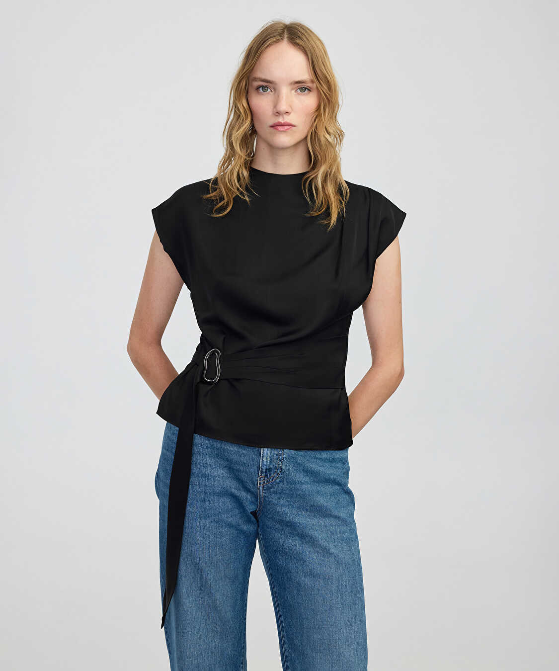 Metal tokalı kuşaklı bluz - IW6250006142001 - Siyah Bluz