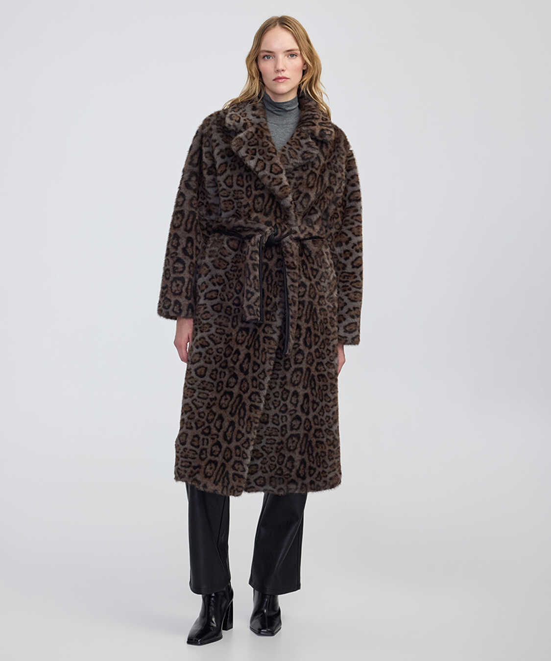 Çift taraflı leopar desen suni kürk - IW6250008043014 - Vizon Kaban