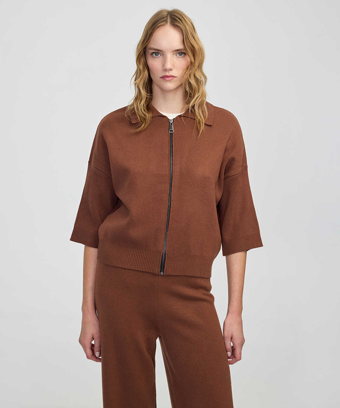 Fermuarlı rahat kesim triko - IW6250050468041 - Karamel Triko