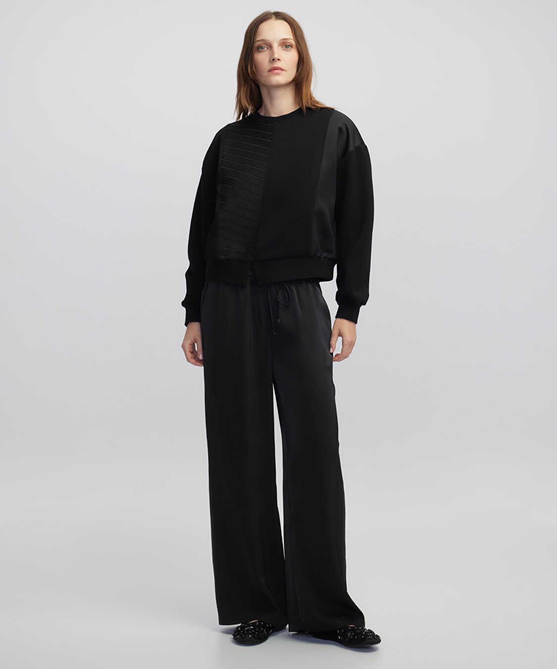 Kontrast dokulu sweatshirt - IW6250091022001 - Siyah Sweatshirt