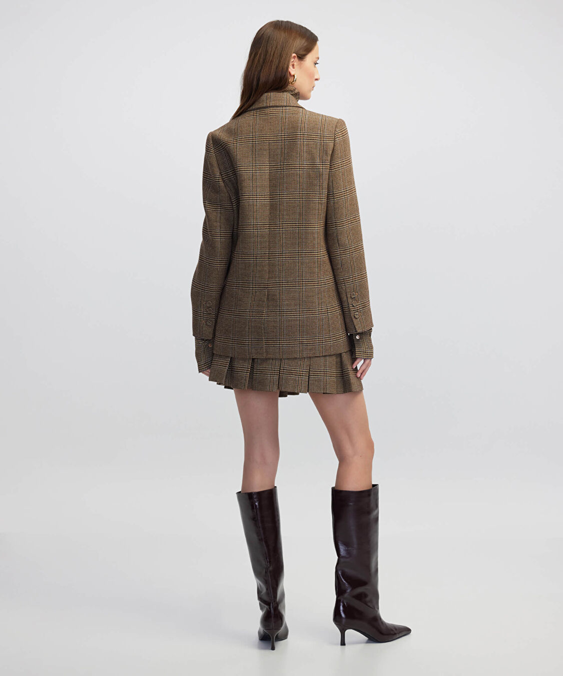 Broş aksesuarlı ekose desen blazer  - IW6250106016156 - Sütlü Kahve Blazer