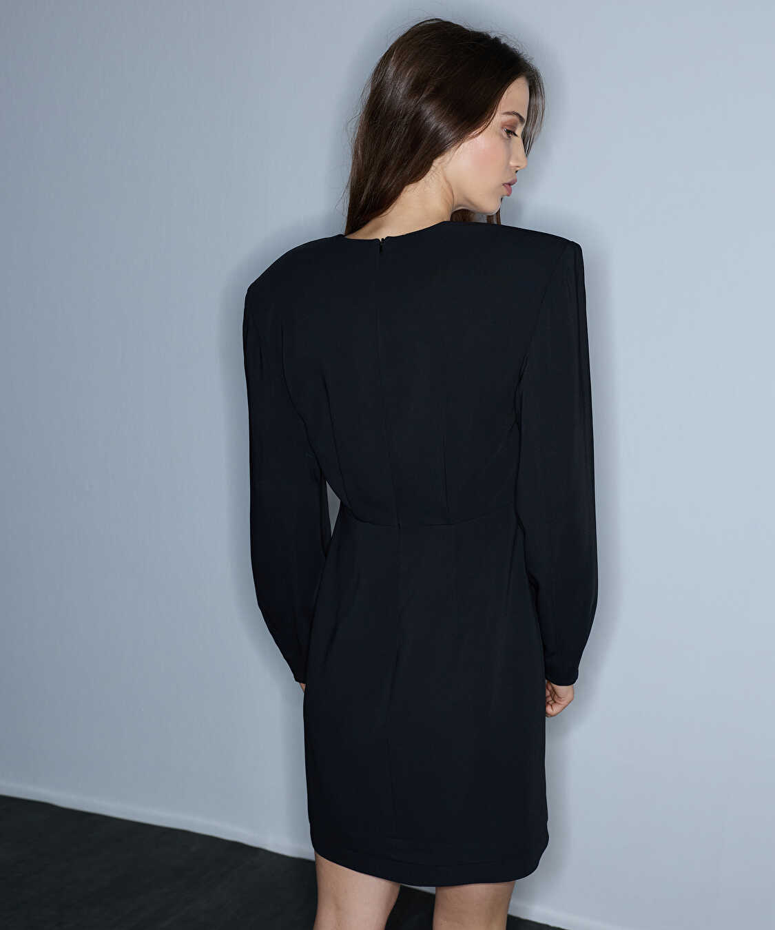 Vatkalı mini elbise - IW6260002151001 - Siyah Elbise