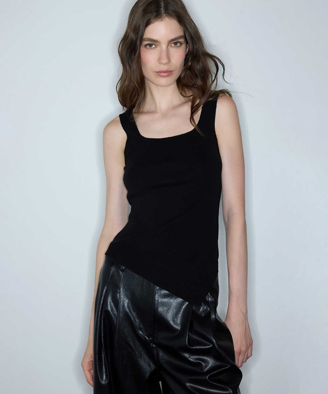 TRIKO ATLET - IW6260151027001 - Siyah Triko Atlet