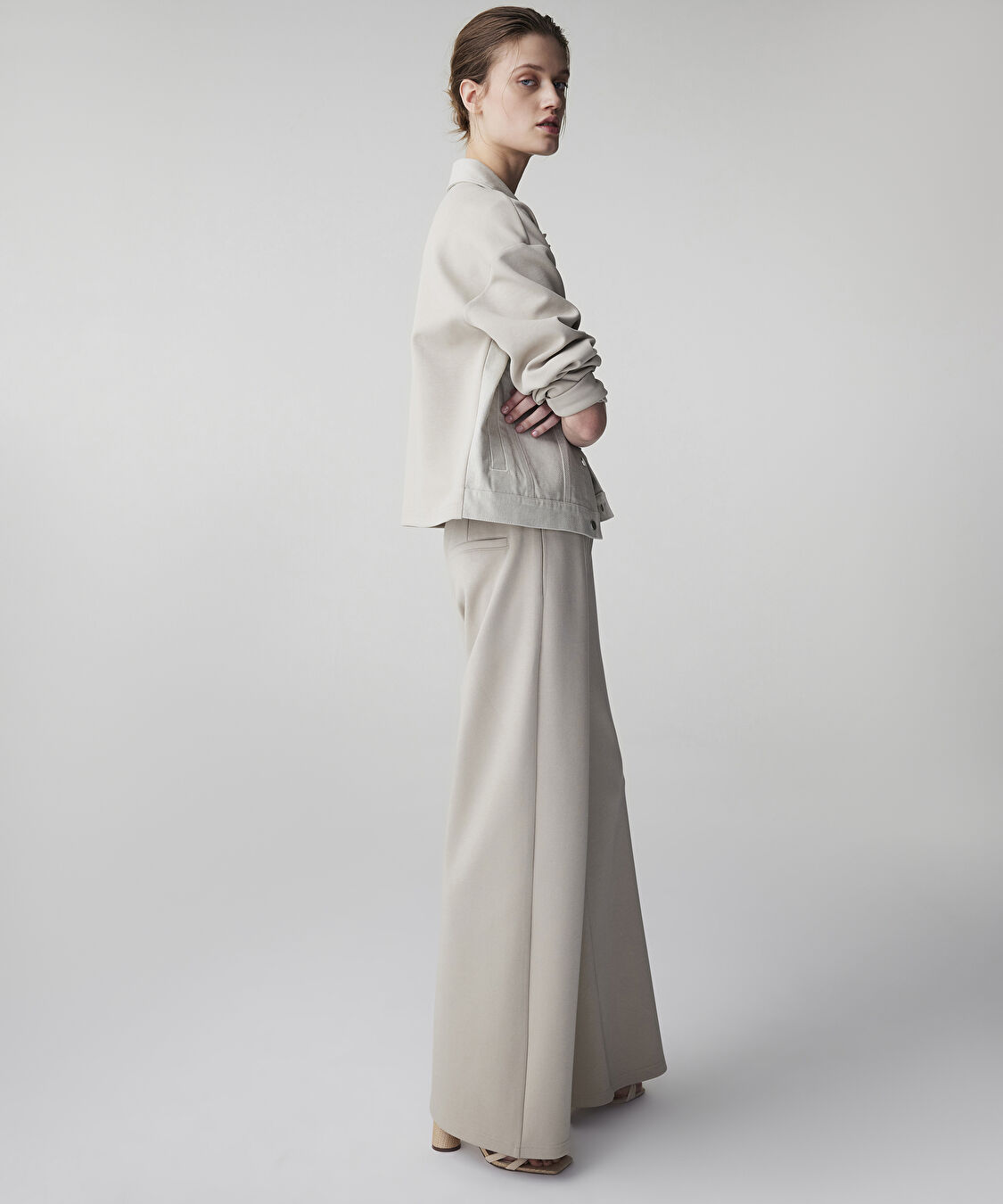Kontrast bel raw edge pantolon - IS1260003102023 - Bej Pantolon