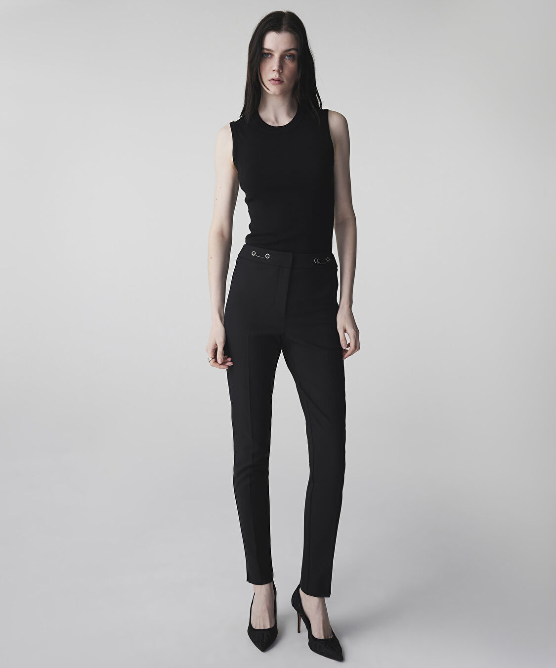 Metal aksesuarlı skinny fit pantolon - IS1260003166001 - Siyah Pantolon