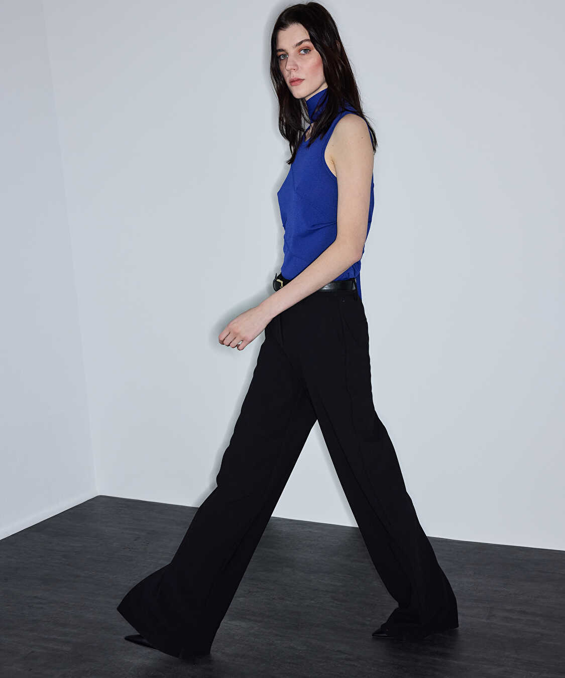 Kemerli wide leg fit pantolon - IS1260003167001 - Siyah Pantolon
