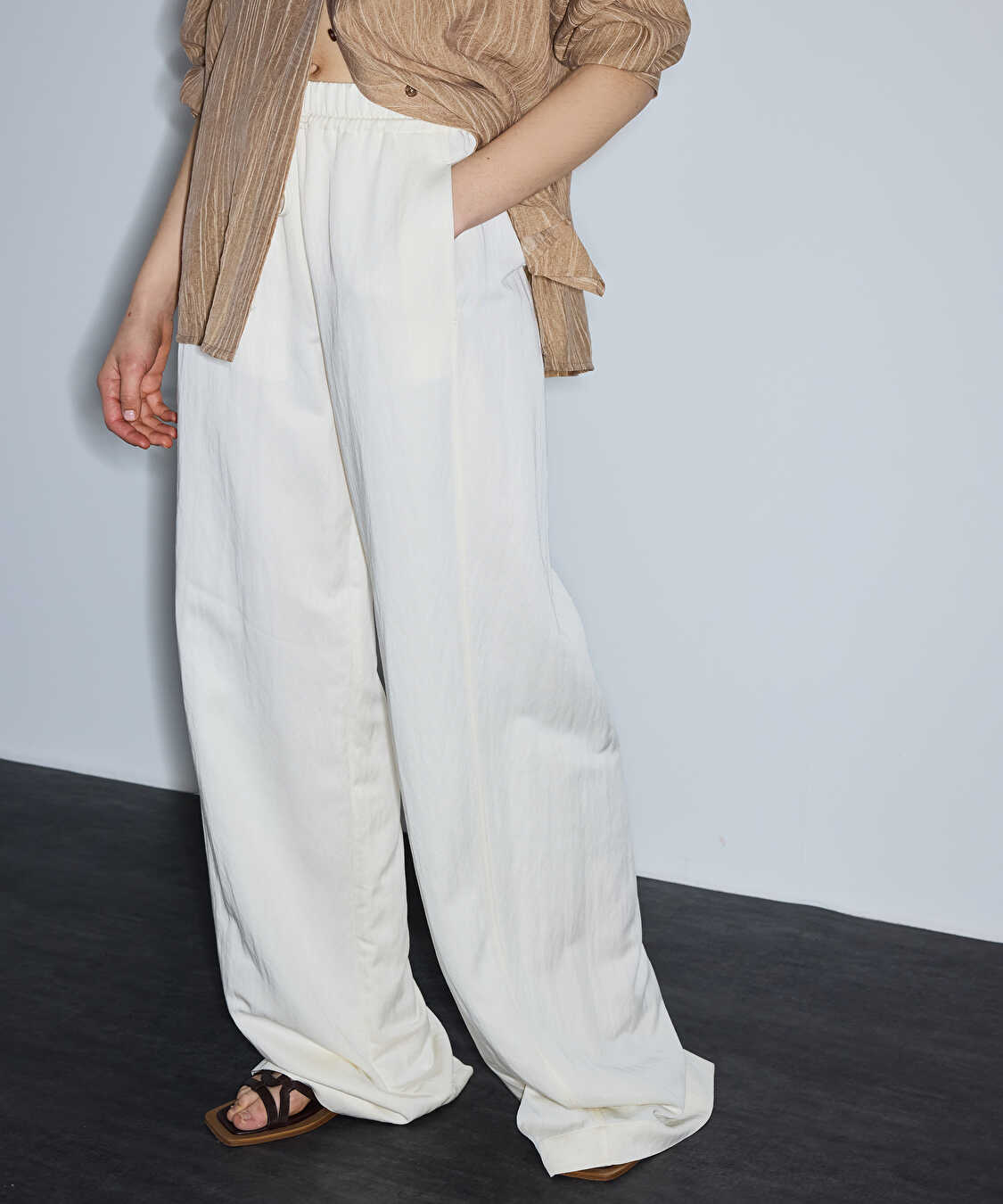 Belden bağlamalı wide leg pantolon - IS1260003249018 - Ekru Pantolon