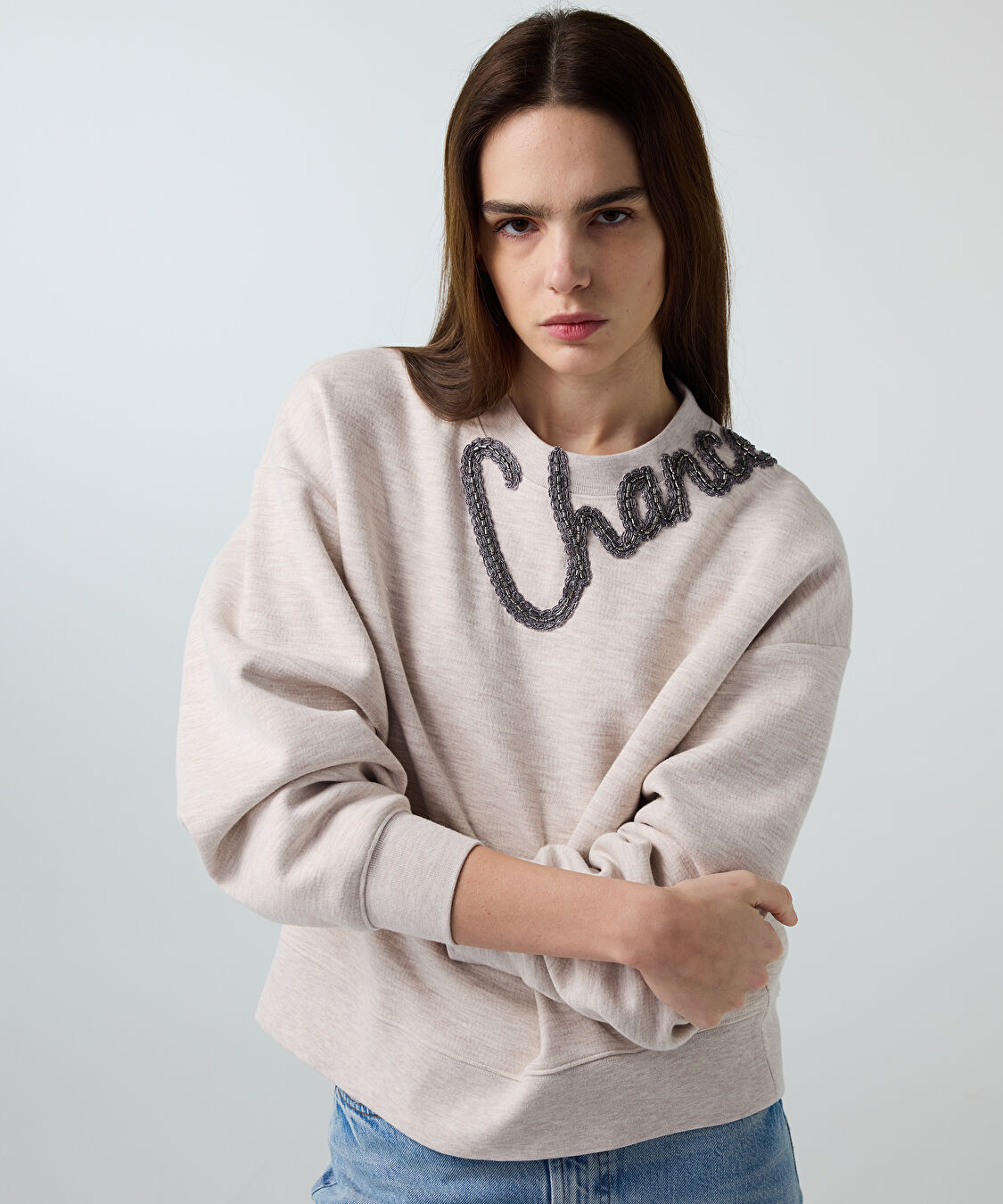 Slogan nakışlı boncuklu sweatshirt - IS1260091008023 - Bej Sweatshırt