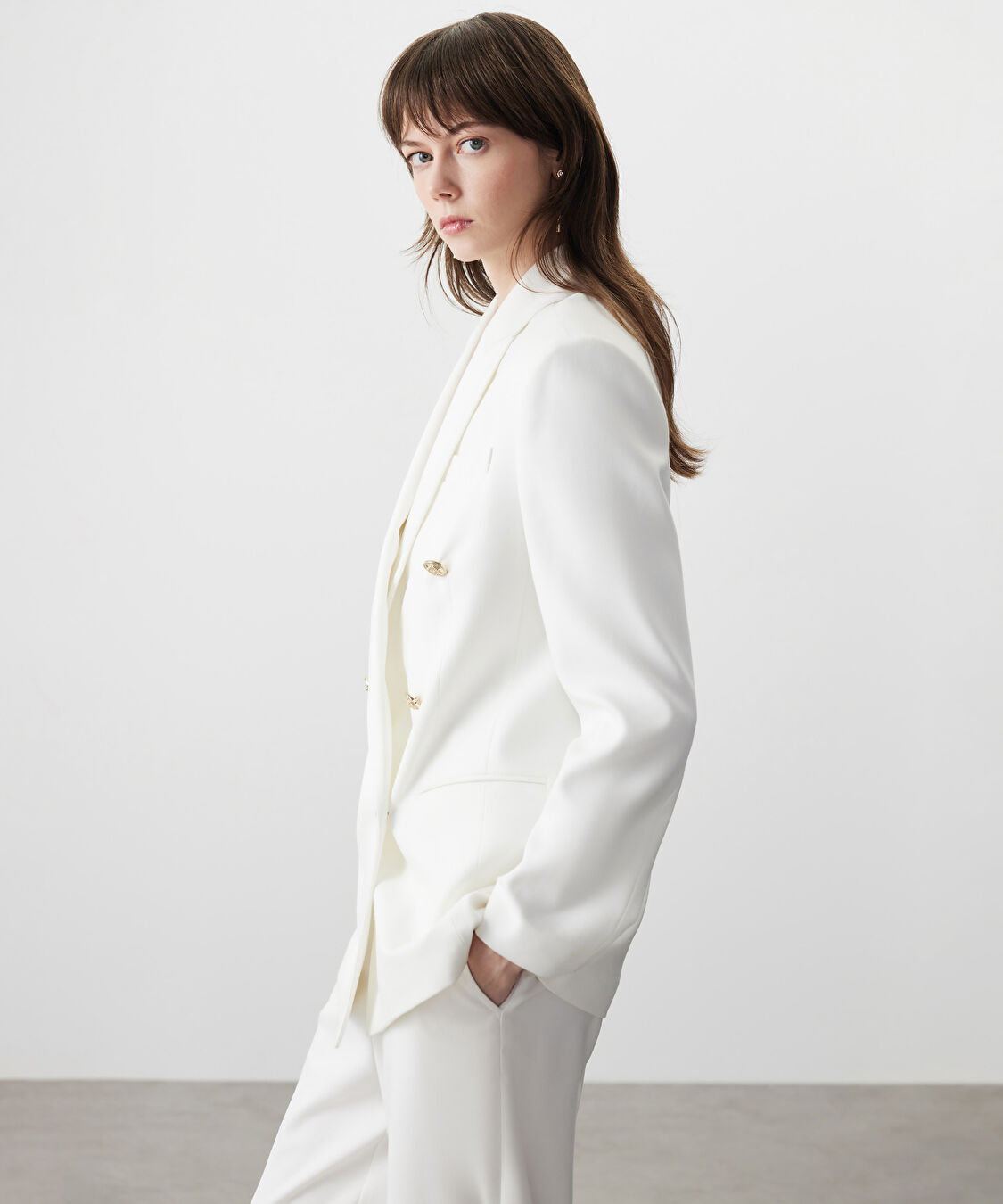 Vatkalı kruvaze blazer  - IS1260106008096 - Kırık Beyaz Blazer