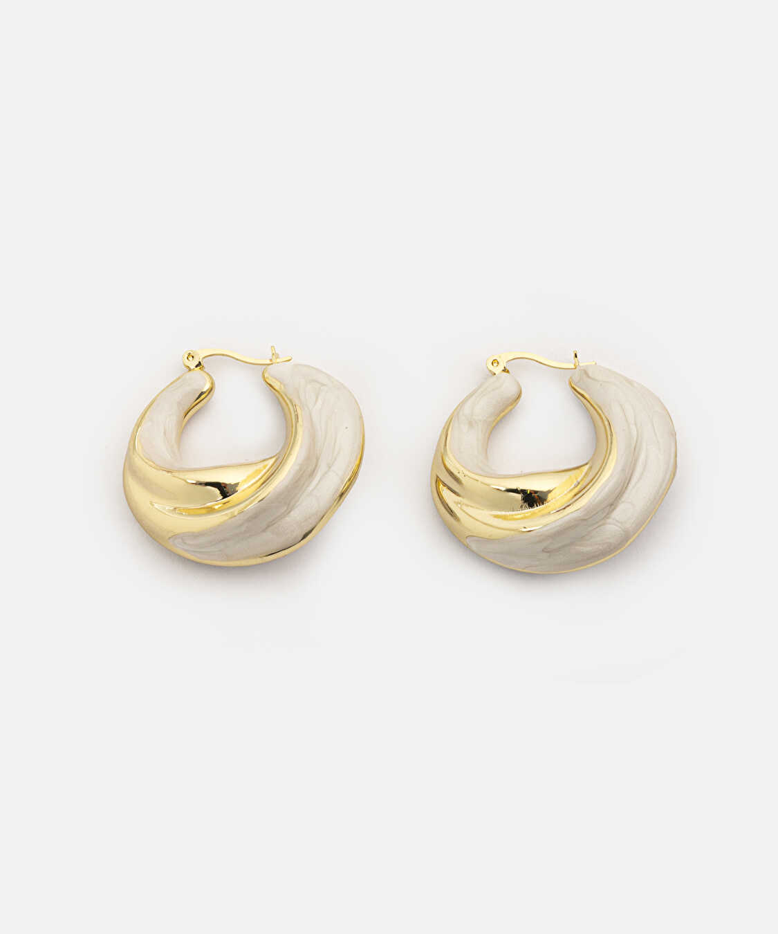 Kontrast sarmal küpe - IS1260068200265 - Altın Küpe