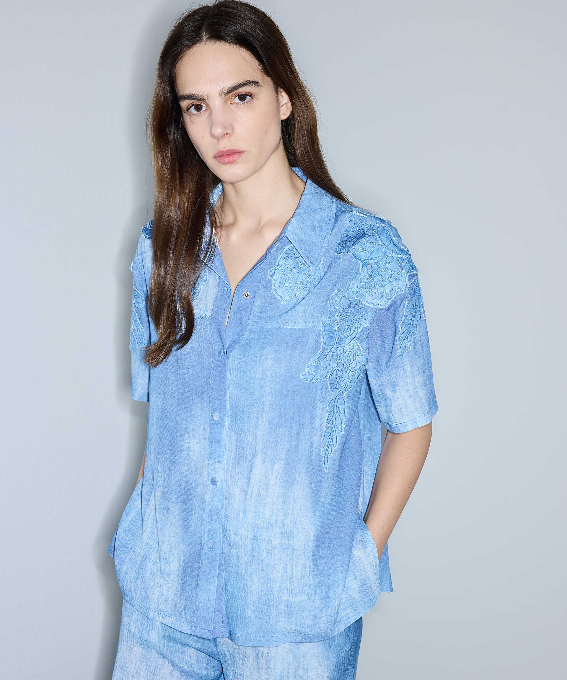 İpekyol Mavi Denim görünümlü baskılı ceket