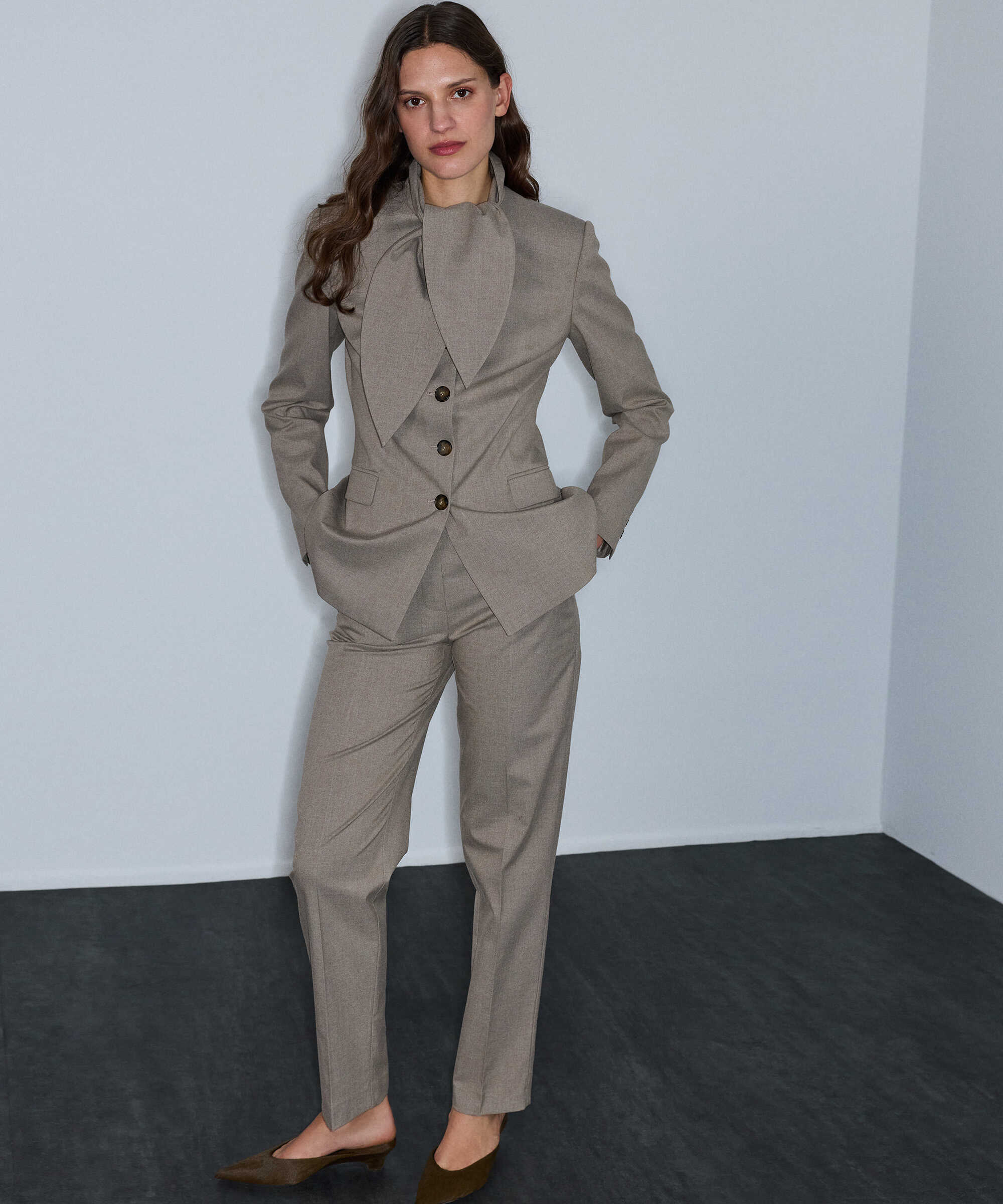 Yakası bağlamalı yün içerikli blazer - IW6260106109014 - Vizon Blazer