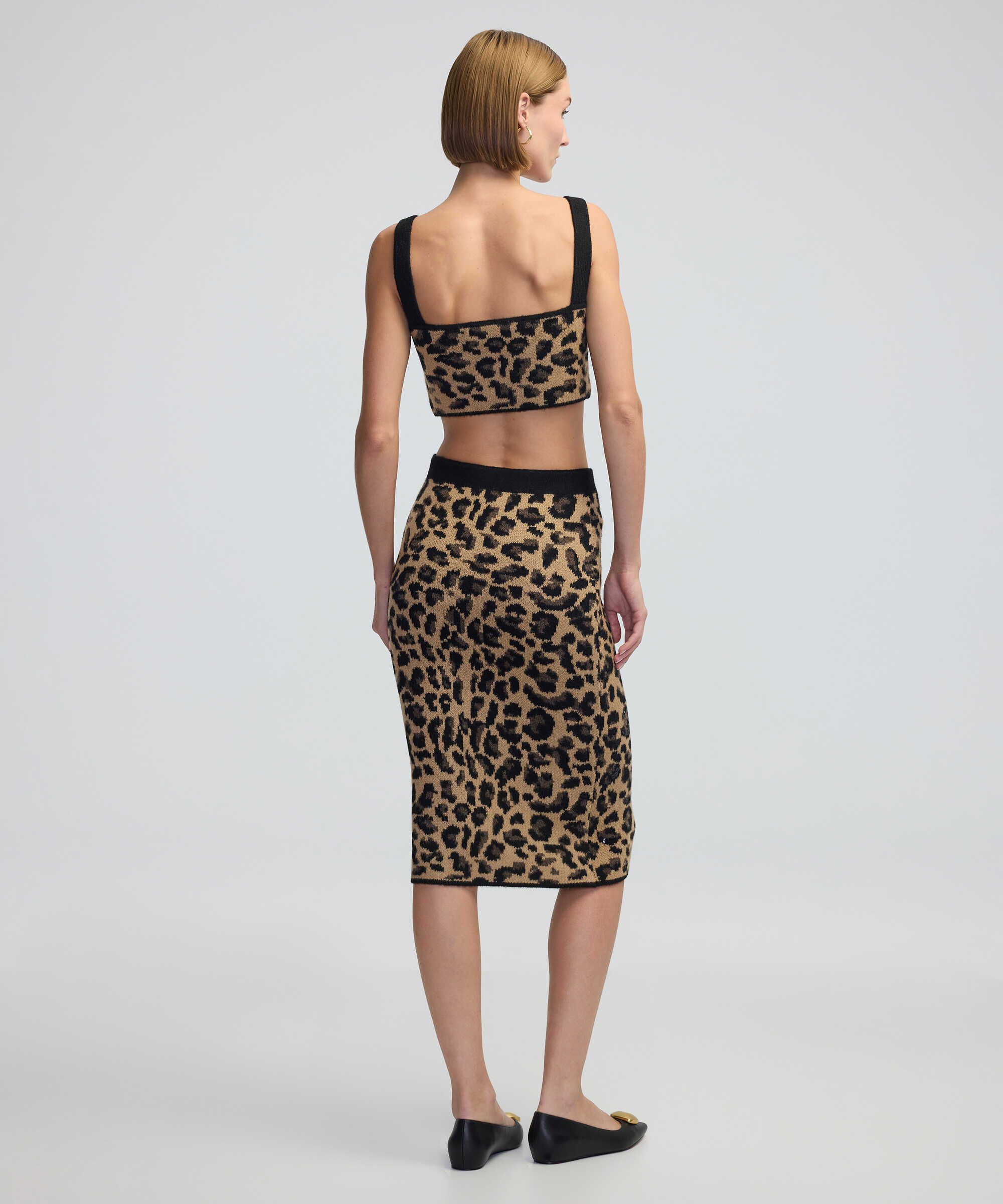 Leopar jakarlı ve işlemeli triko - IW6240050303027 - Kamel Triko Atlet