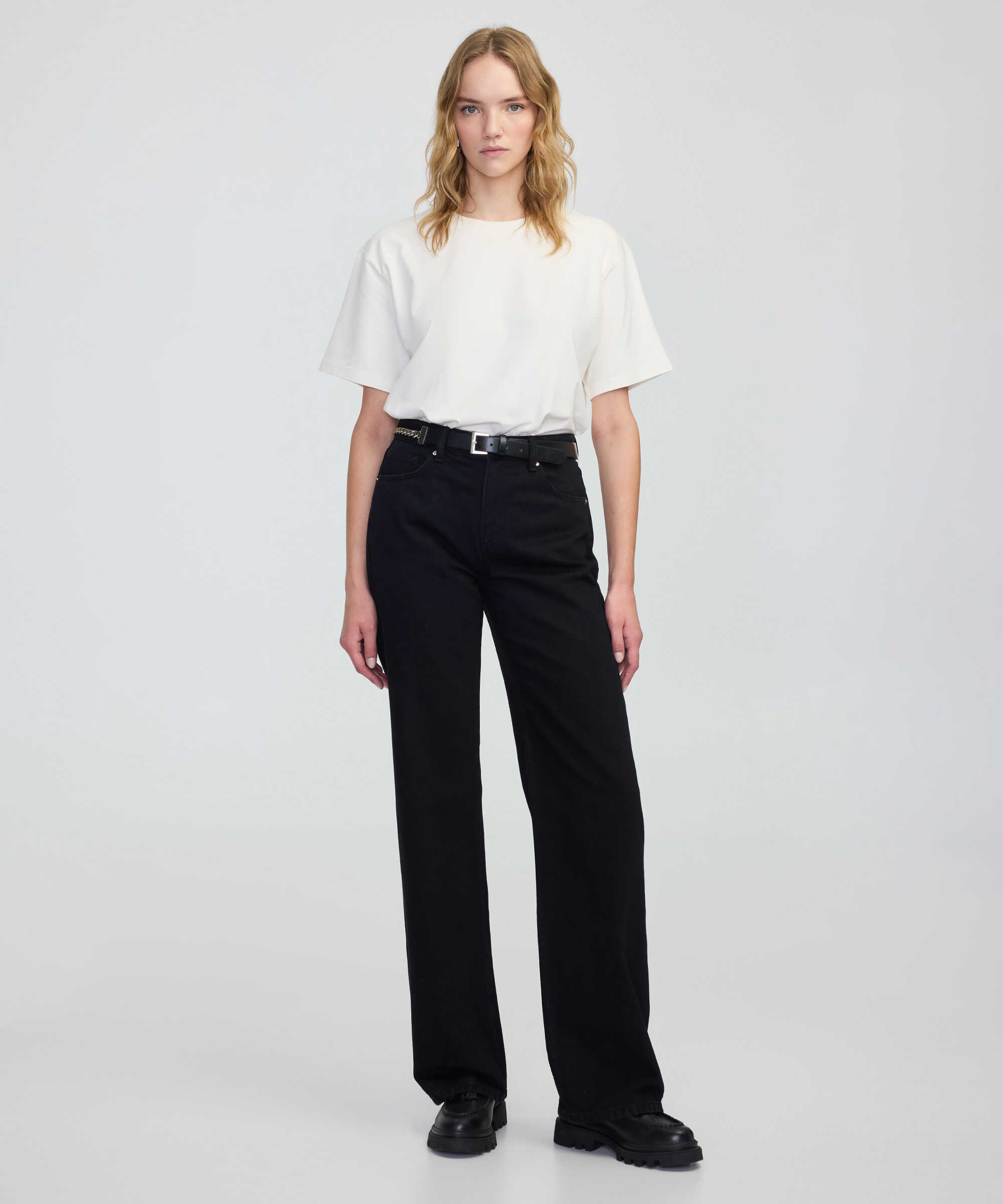 Zincirli kemerli wide leg jean pantolon - IW6250018048001 - Siyah Jean Pantolon