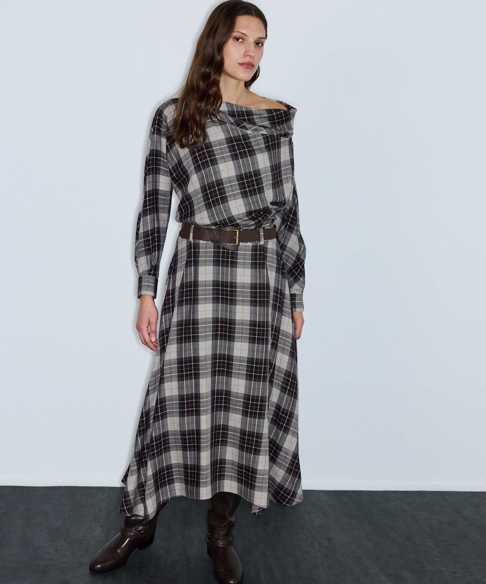 Ekose desen kayık yaka bluz - IW6260006116074 - Kahverengi undefined