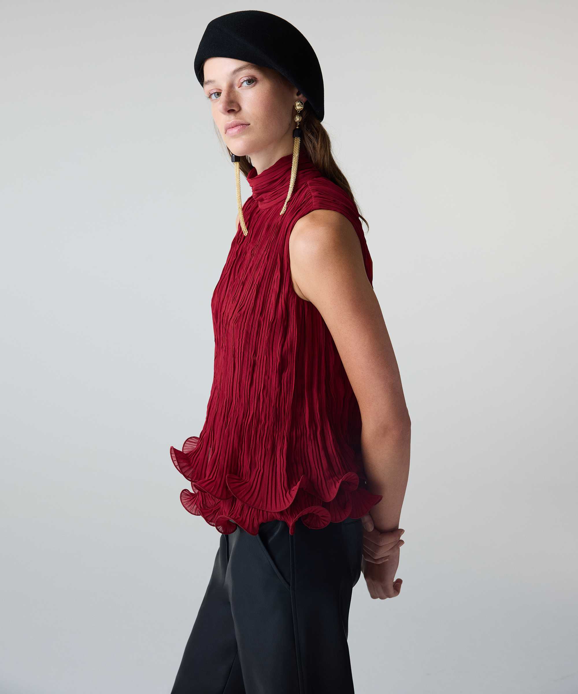 Kırışık efektli volanlı bluz - IW6260006168049 - Vişne Bluz