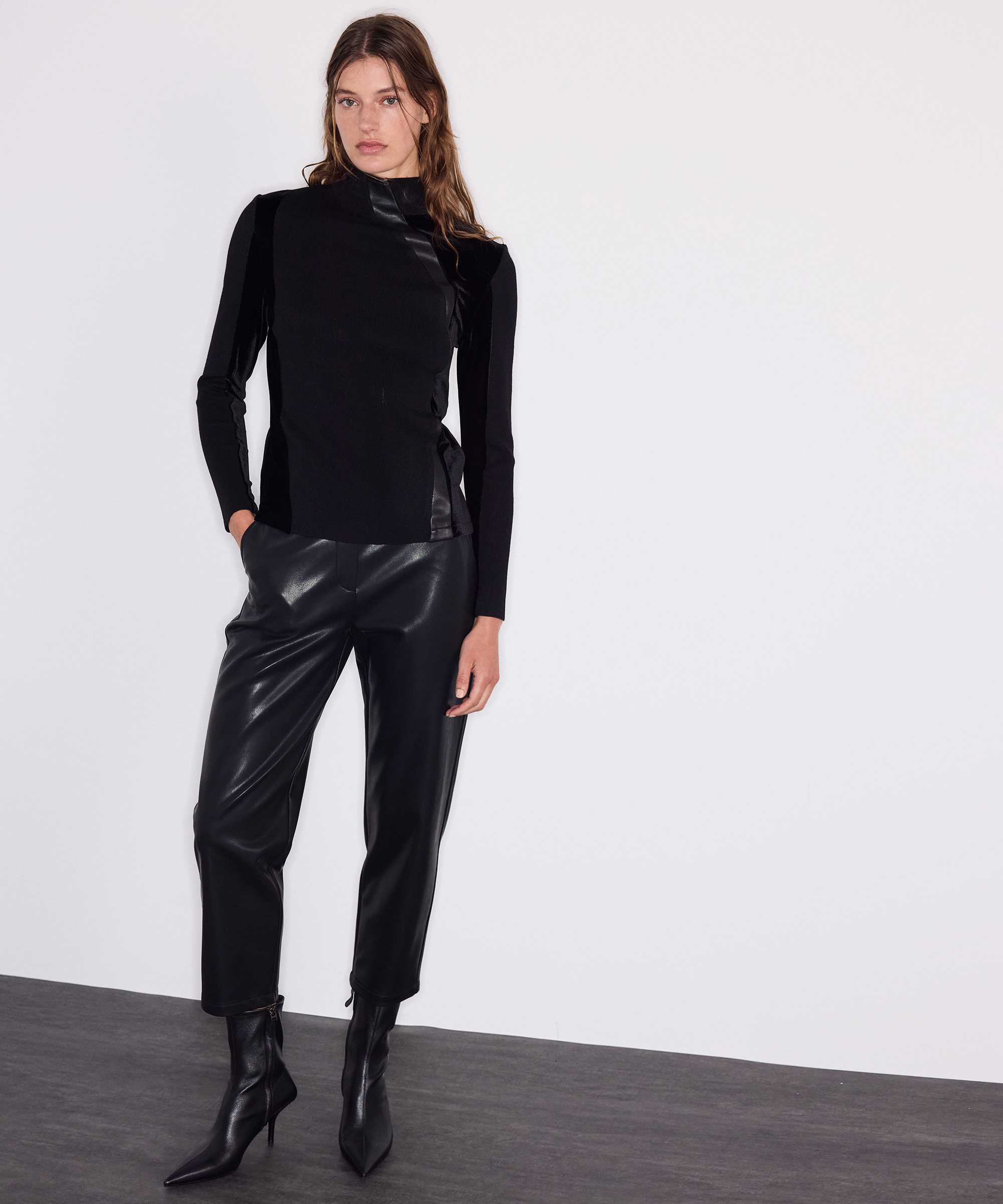 Kumaş mix dik yaka triko - IW6260050259001 - Siyah Triko