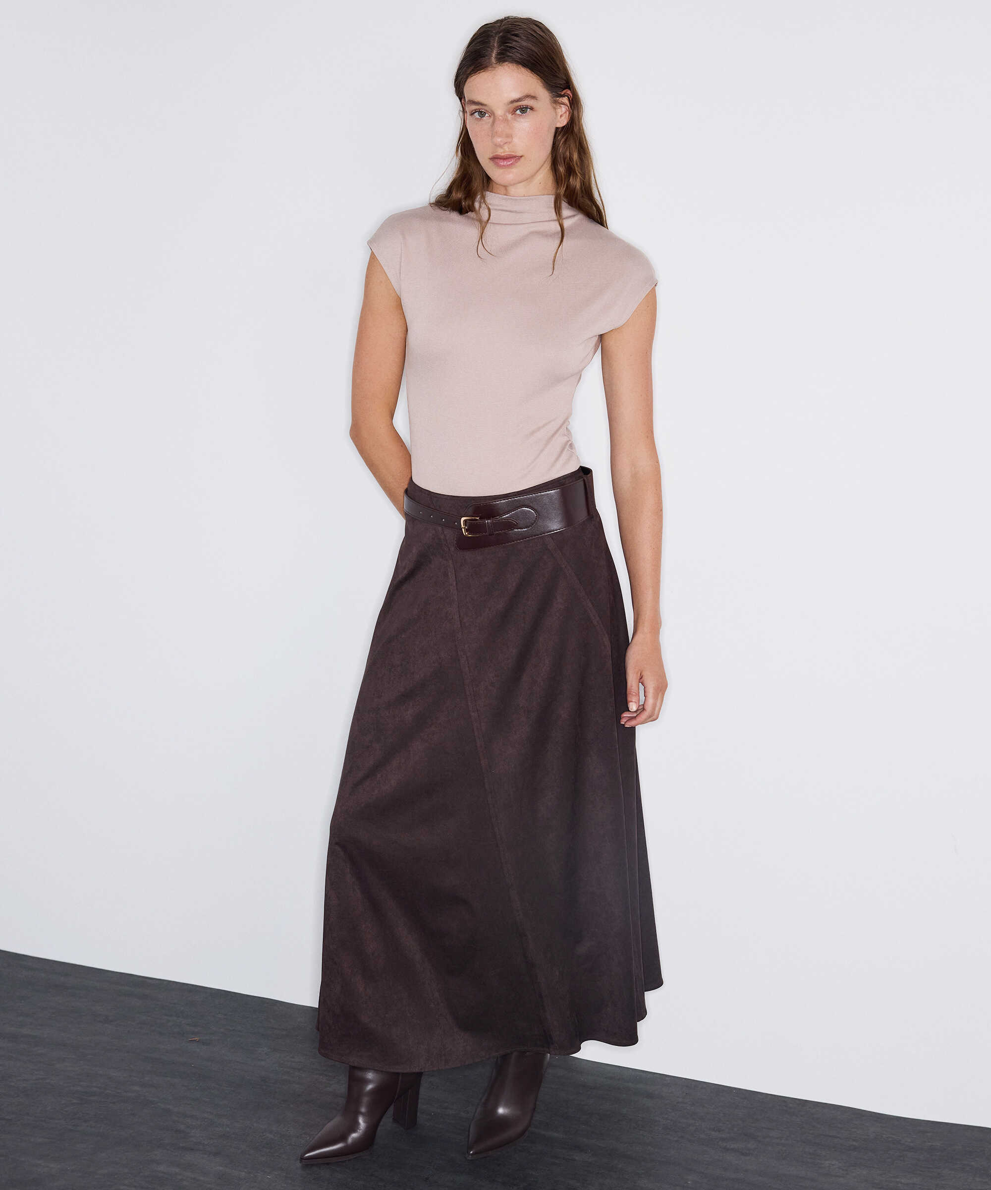 Yüksek yaka basic body - IW6260070192090 - Bej Tişört