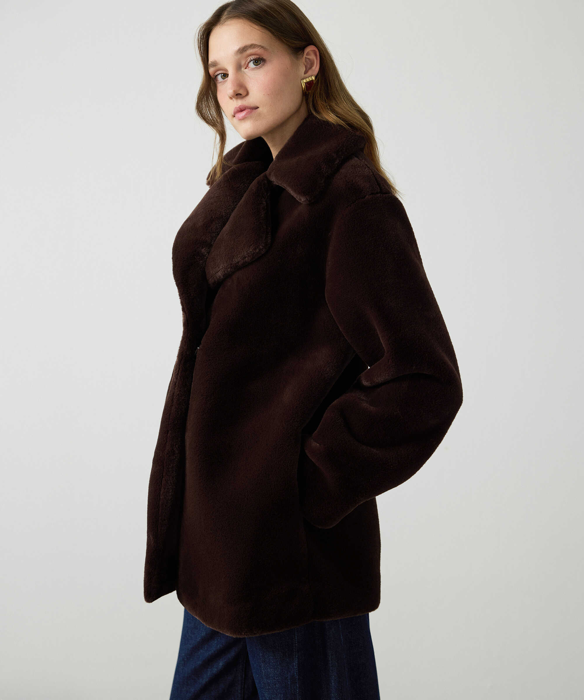 Geniş yakalı oversize suni kürk - IW6260149101074 - Kahverengi Suni Kürk
