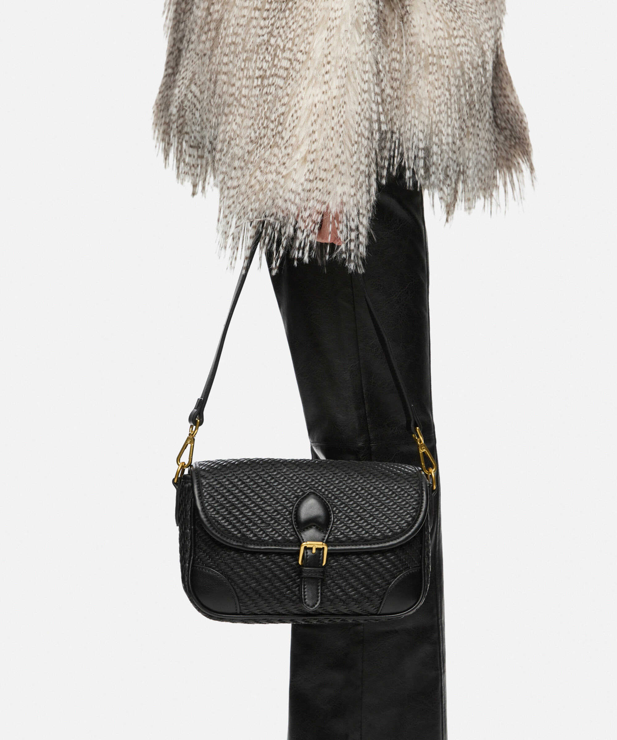 ArtisanX çapraz askılı çanta - IW6260052033001 - Siyah Çanta