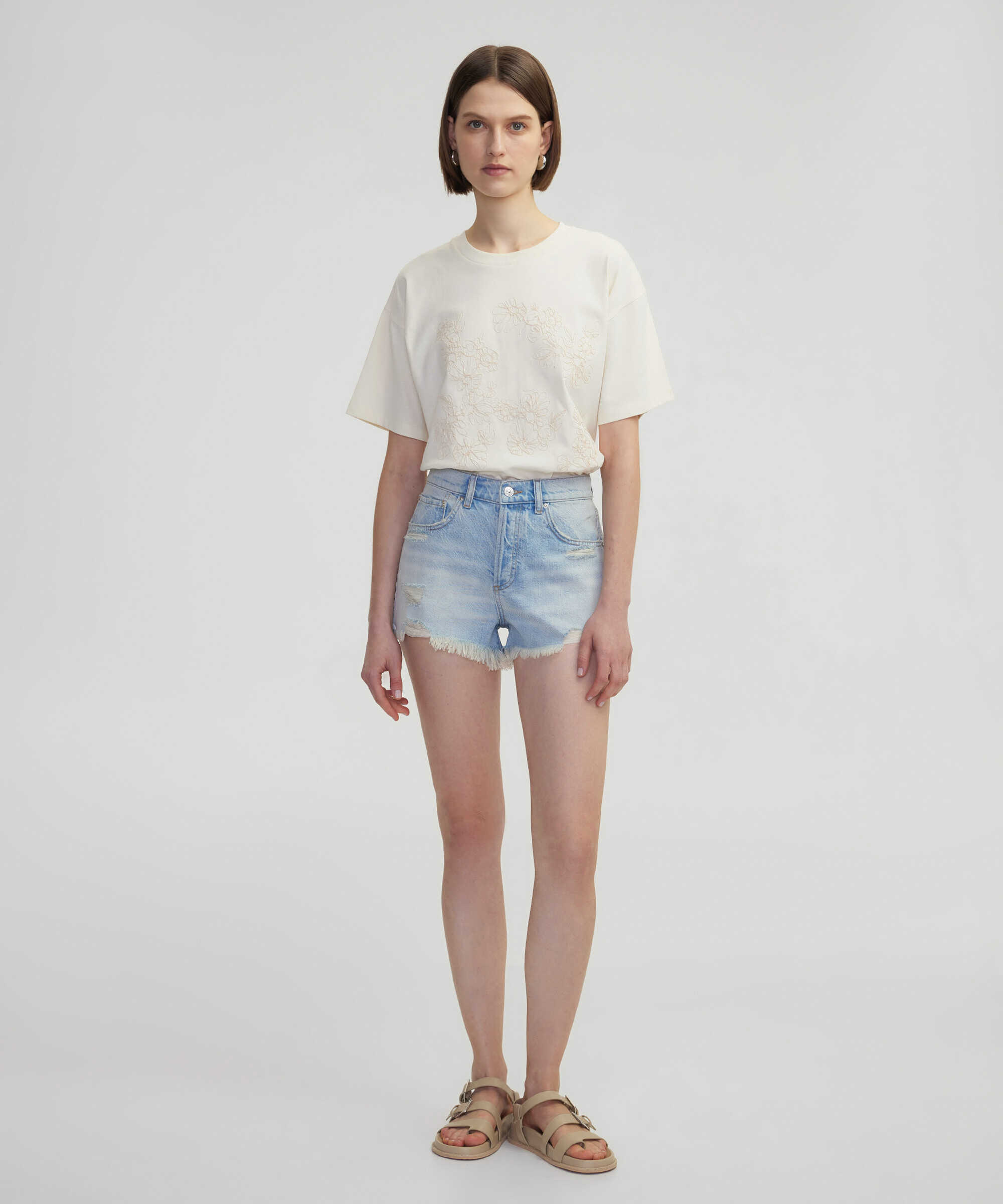 Raw edge denim şort - IS1250013076CC2 - Açık İndigo Şort