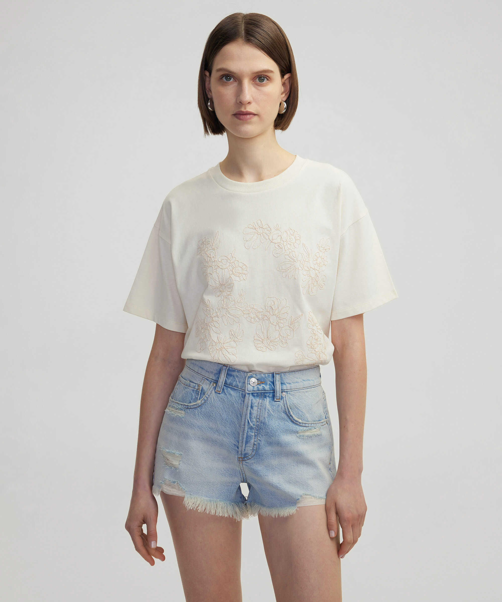 Raw edge denim şort - IS1250013076CC2 - Açık İndigo Şort