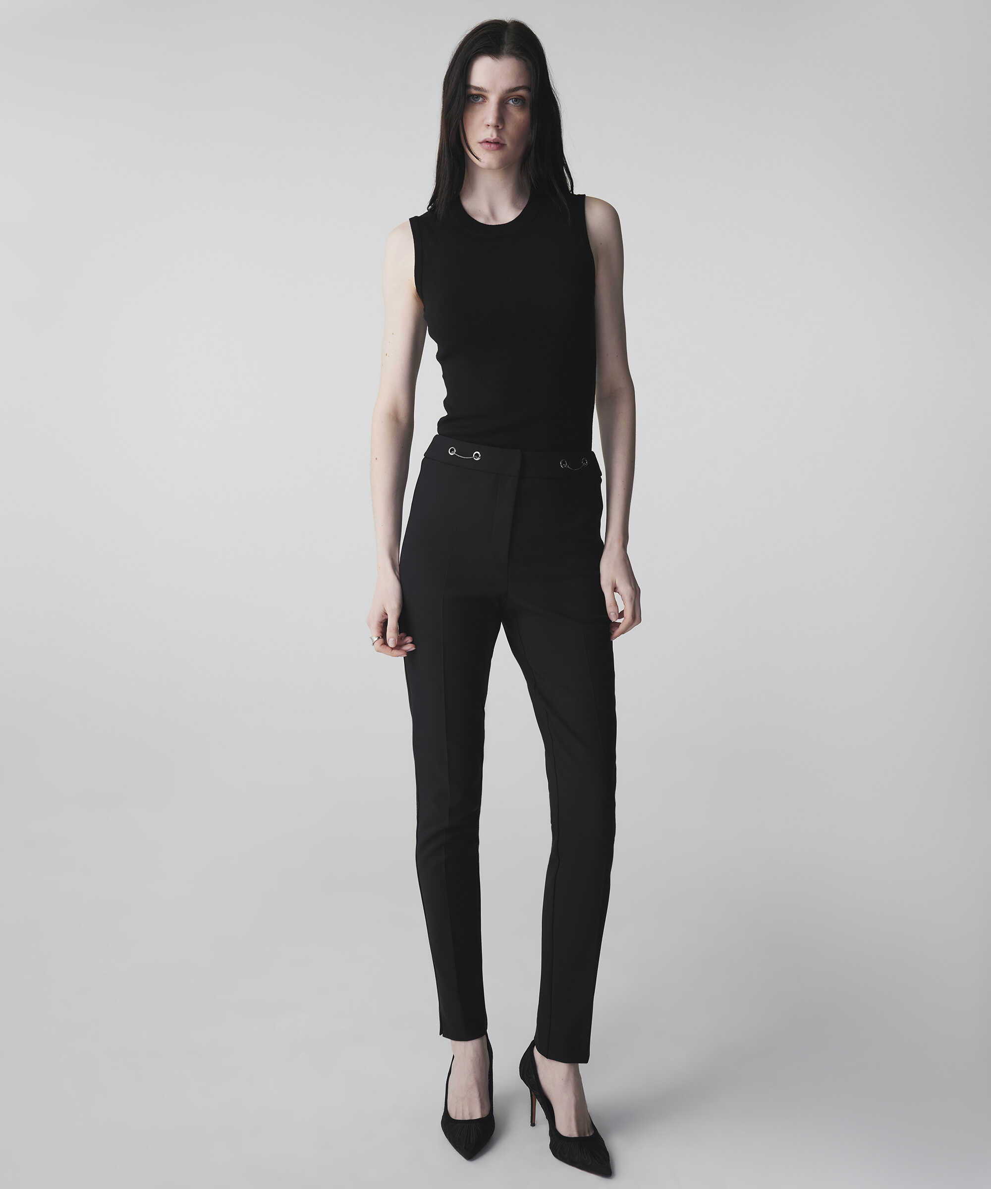 Metal aksesuarlı skinny fit pantolon - IS1260003166001 - Siyah Pantolon