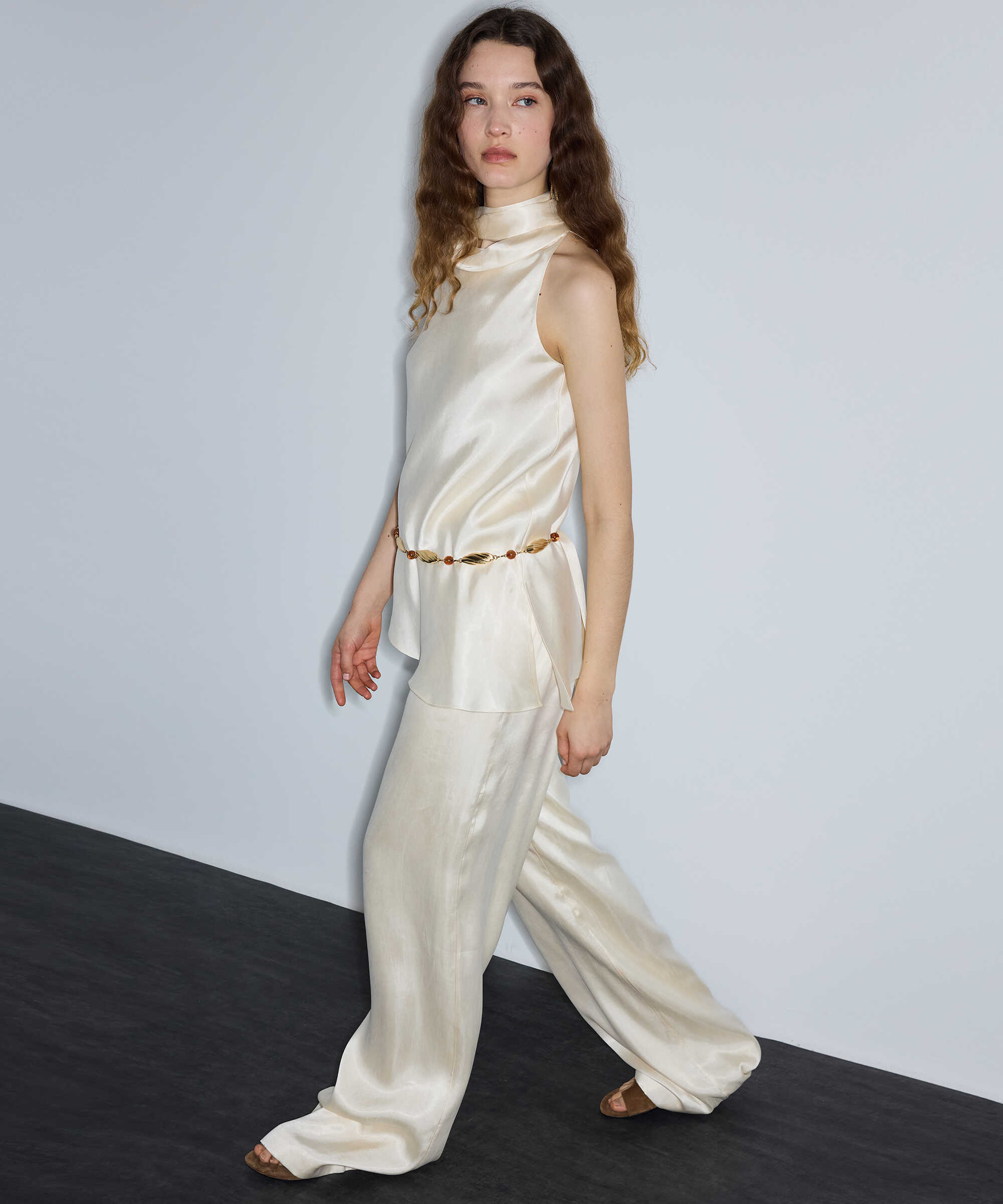 Saten yüzeyli wide leg pantolon - IS1260003232AB1 - Yağ Pantolon