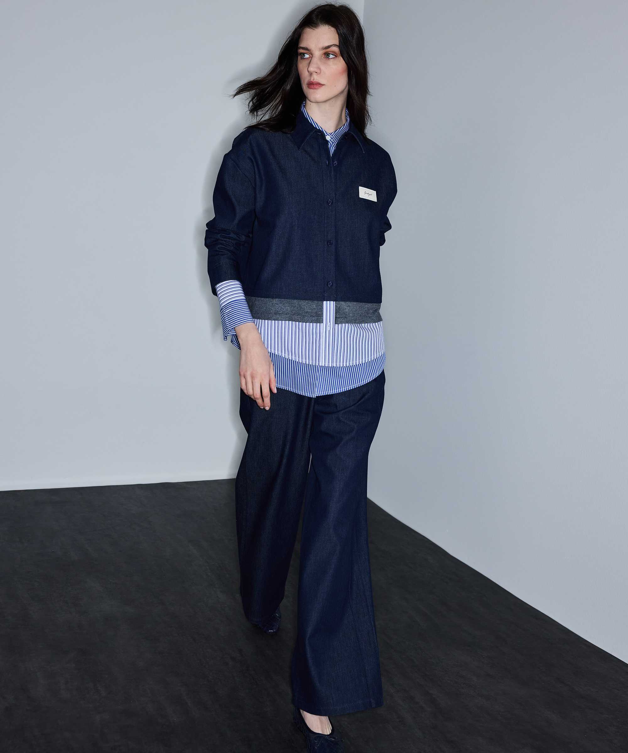 Kontrast katmanlı sweatshirt - IS1260091007015 - Lacivert Sweatshirt