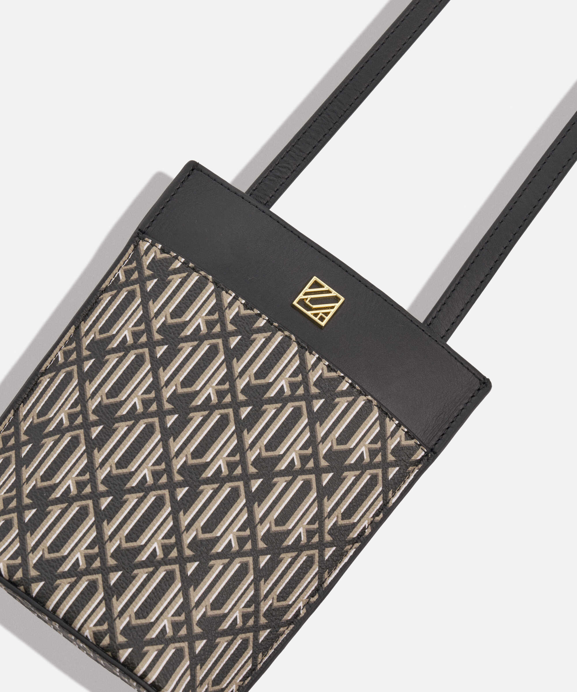Monogram baskılı telefon çantası - I00000052110001 - Siyah Çanta