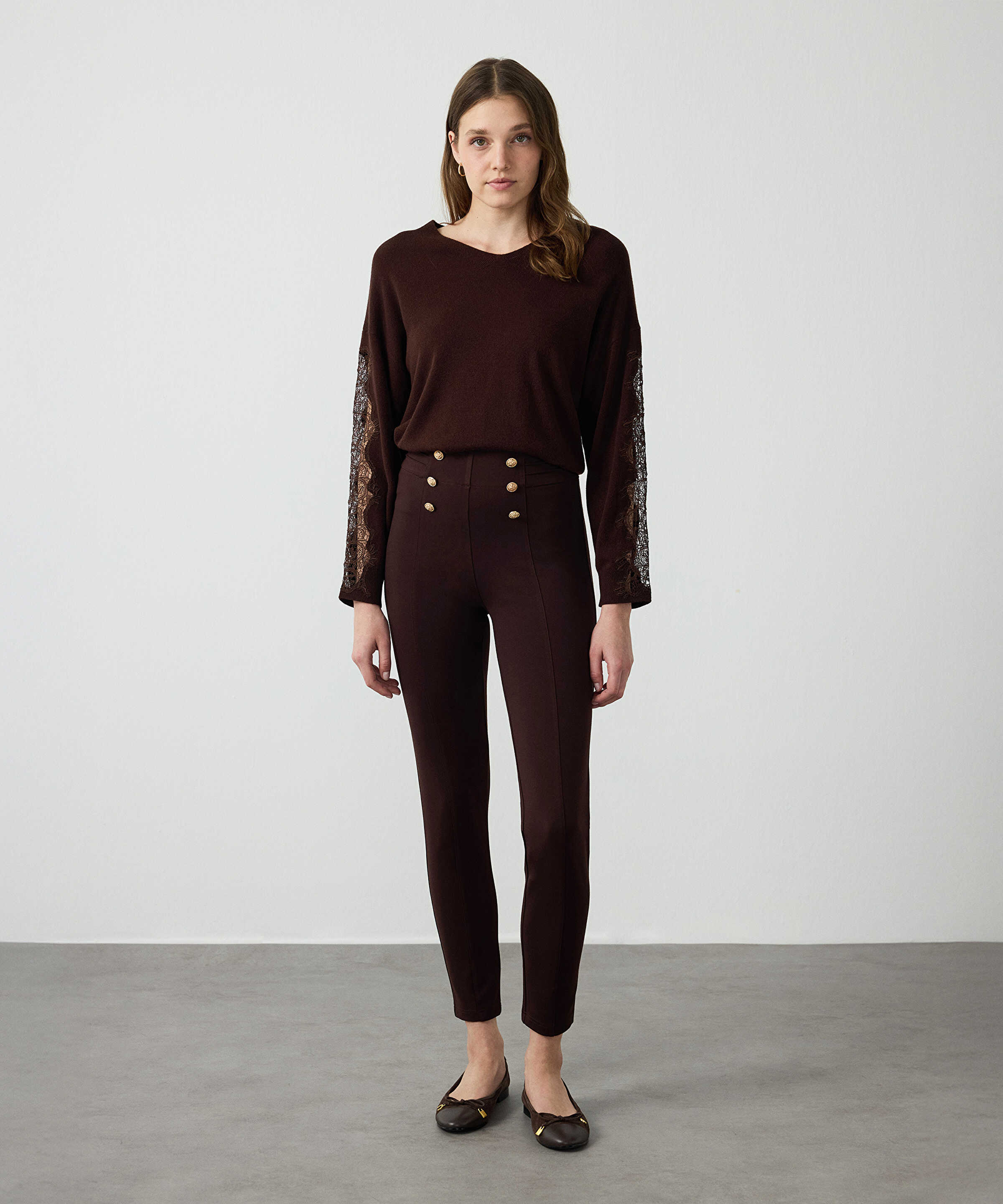 Metal düğmeli skinny pantolon