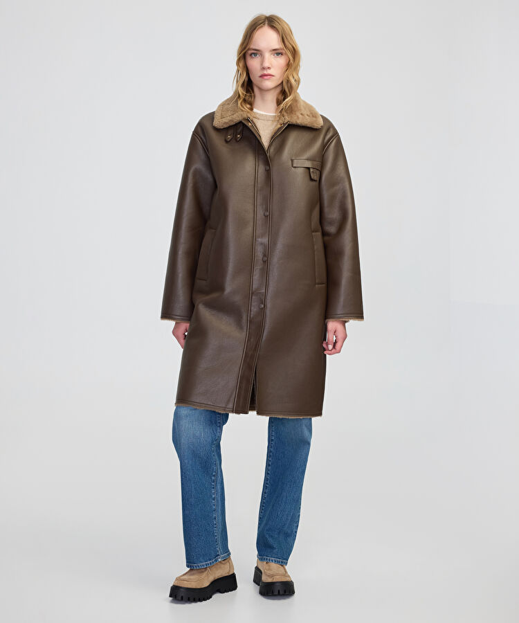 Kahverengi Suni kürk mix deri görünümlü mont IW6250012092074 | İpekyol