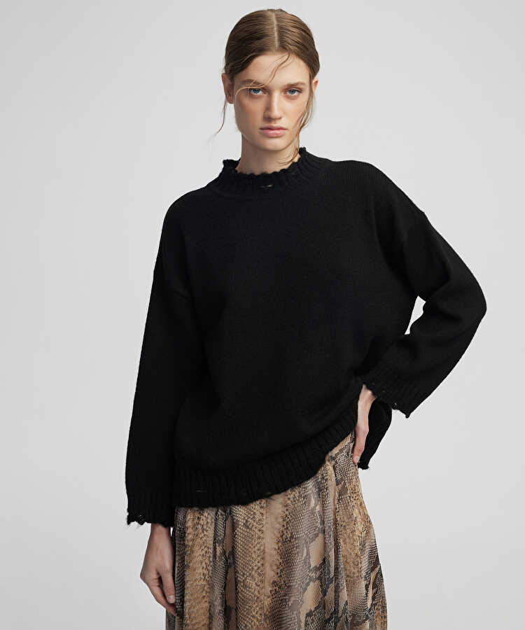 Eskitme efektli triko - IW6250050568001 - Siyah Triko