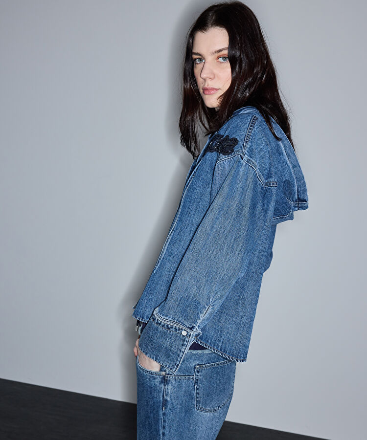 Kontrast kapüşonlu denim gömlek - IS1260025105089 - Mavi Gömlek