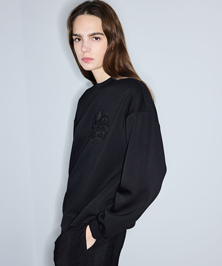 Üç boyutlu nakışlı sweatshirt - IS1260091015001 - Siyah Sweatshırt