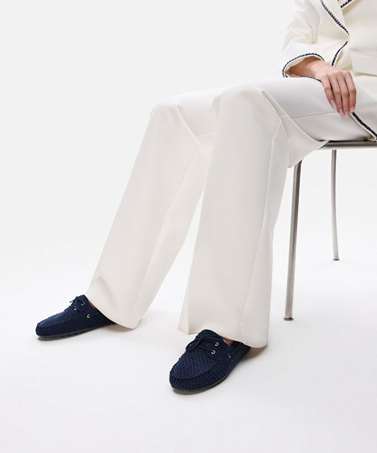 Cutout detaylı loafer - IS1260030009015 - Lacivert Düz Ayakkabı