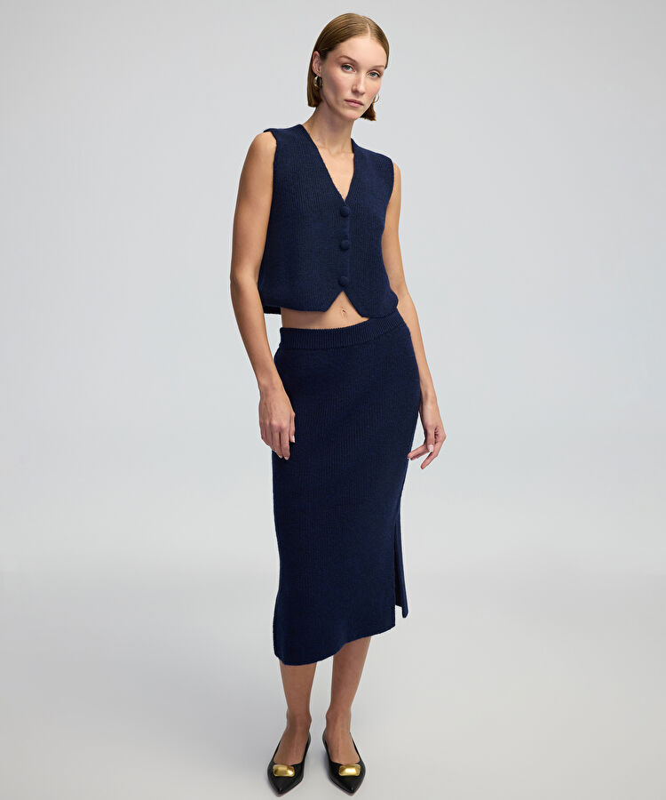 Yırtmaçlı triko etek