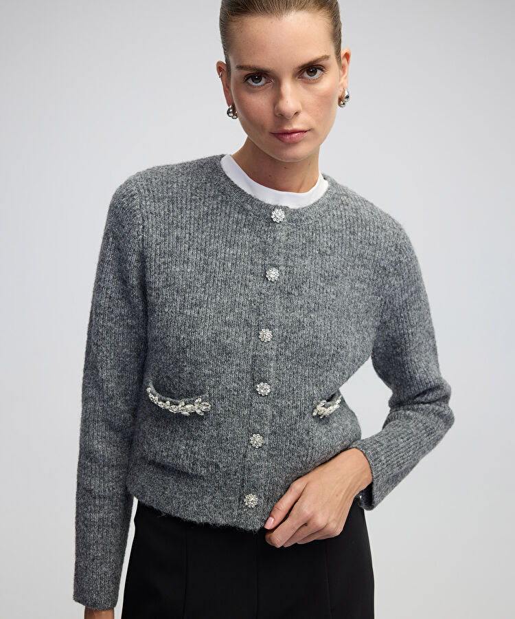 Kristal taş işlemeli triko hırka