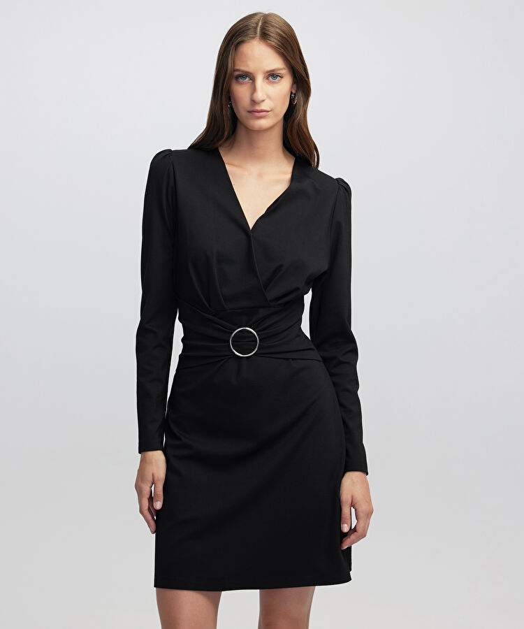 Metal tokalı jarse elbise