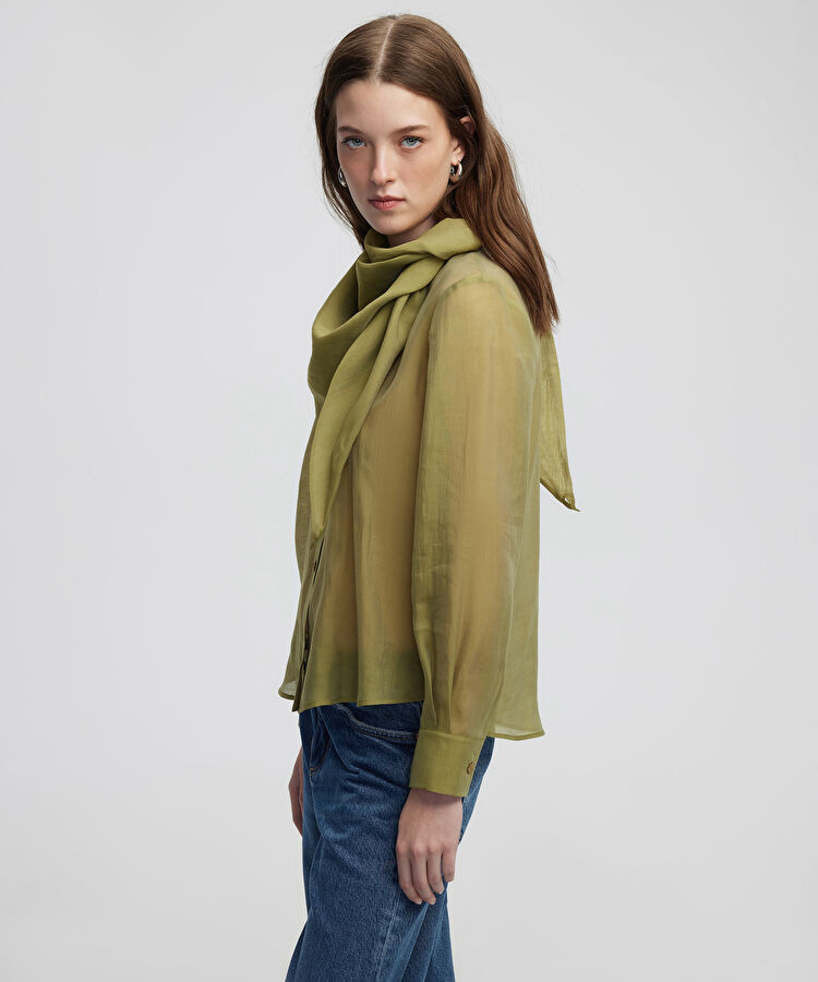 Çıkarılabilir fularlı bluz — photo 5