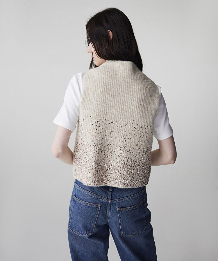 Payet işlemeli triko — photo 4