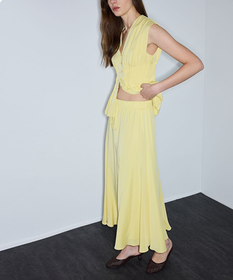 Belden bağlamalı kloş etek