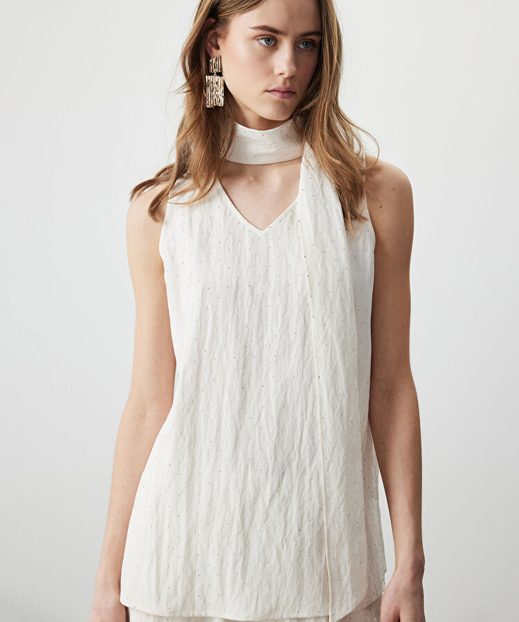 Fular efektli hotfix baskılı bluz