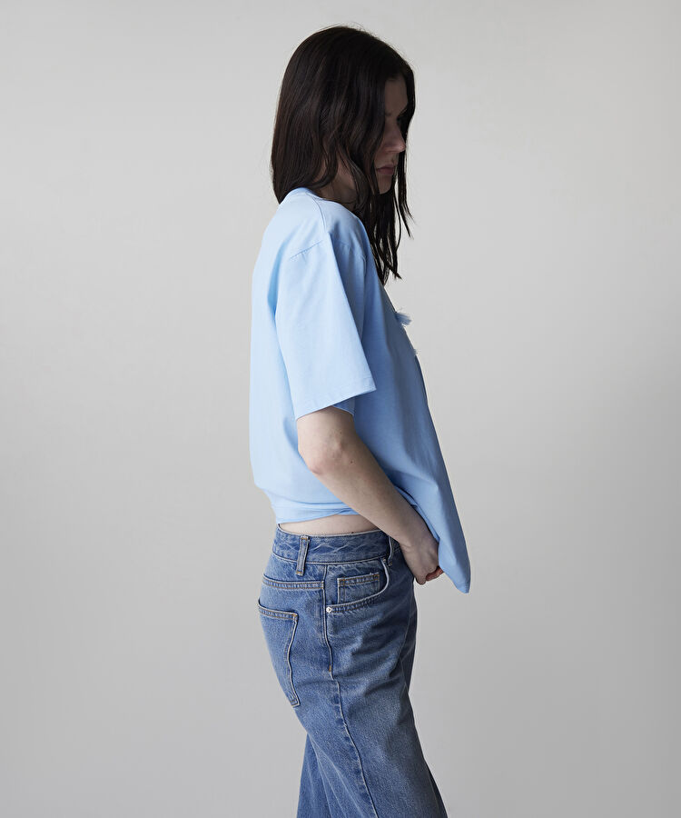 Nakışlı ve püsküllü tişört — photo 3