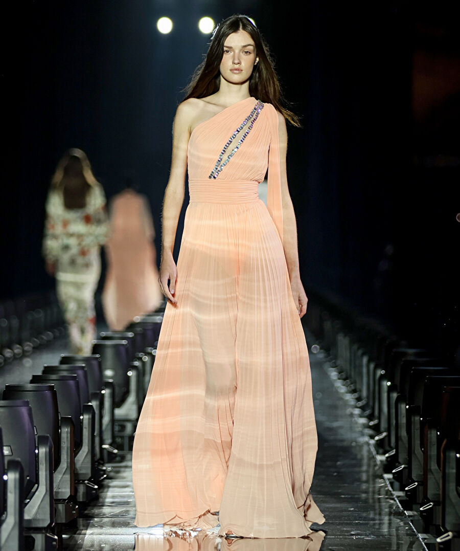ELIE SAAB X IPEKYOL | pekyol ELIE SAAB X IPEKYOL | pekyol