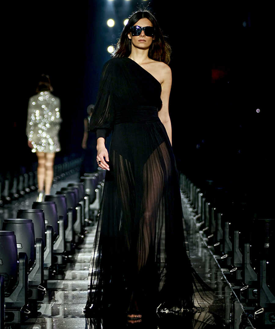 Look 30