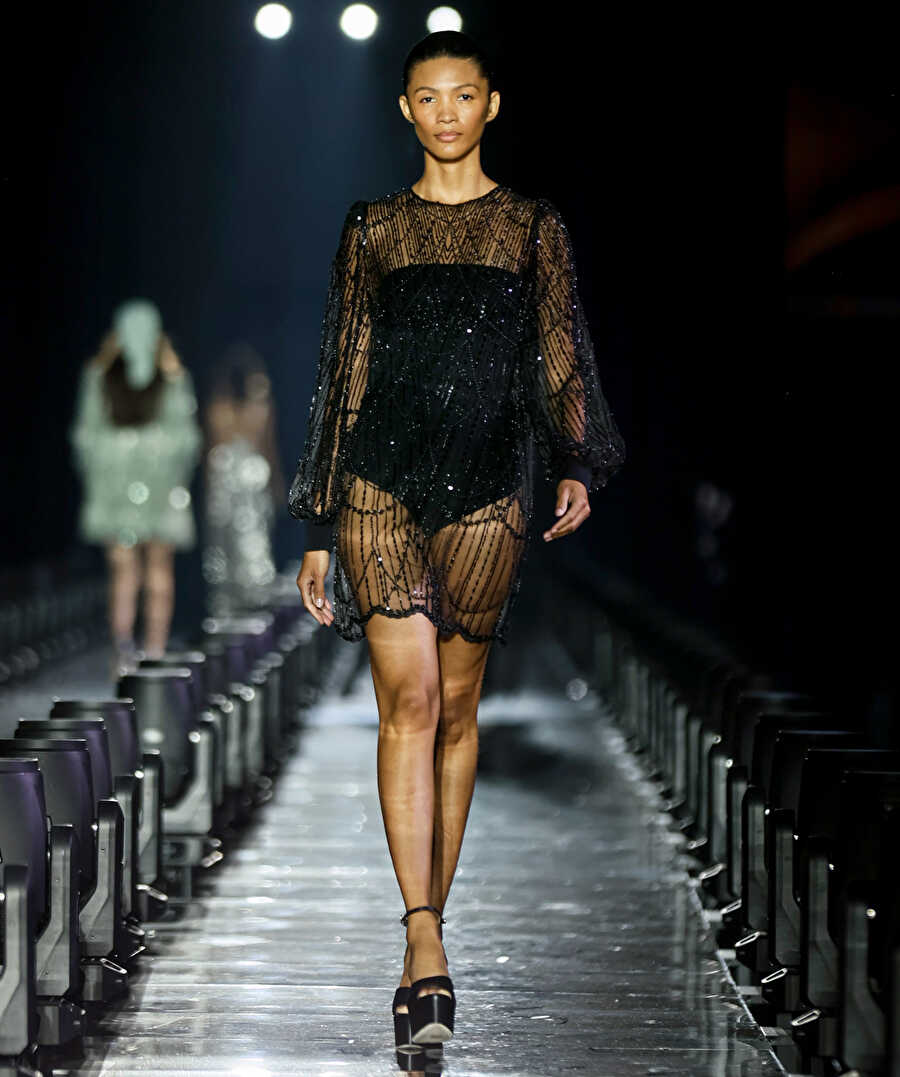 Look 34